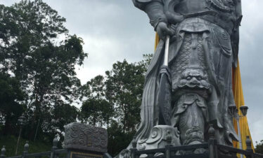 Wihara Temple Statue Bintan