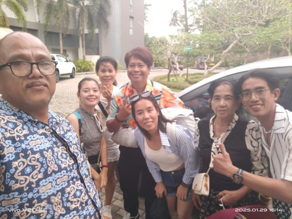 Rumah Batik Art Bintan, batik Bintan, handmade batik Bintan, batik workshop Bintan, authentic batik Indonesia