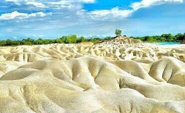 blue lake sand dunes bintan