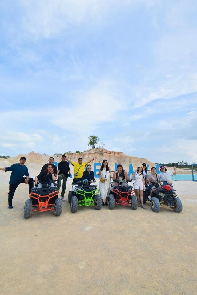 blue lake sand dunes bintan